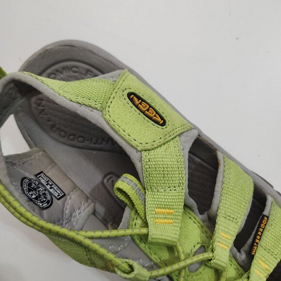 KEEN Women's Green Whisper Outdoor Performance Sandals Size 8.5 - Picture 9 of 11